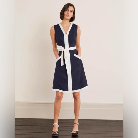 Boden Dresses & Skirts - Boden Josie Dress in Navy Blue Classic Size 12 with Belt Pristine Condition